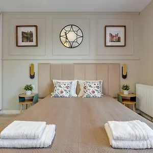 Stay-in Chmielna Park Апартаменты